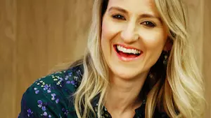 Photo of Lucy Mullins