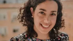 Photo of Sara Fernandez